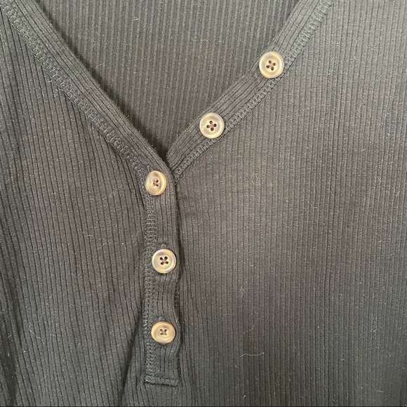 Maternity Elbow Sleeve V-Neck Henley Top - Maternity Ingrid & Isabel Black XL - Picture 3 of 6